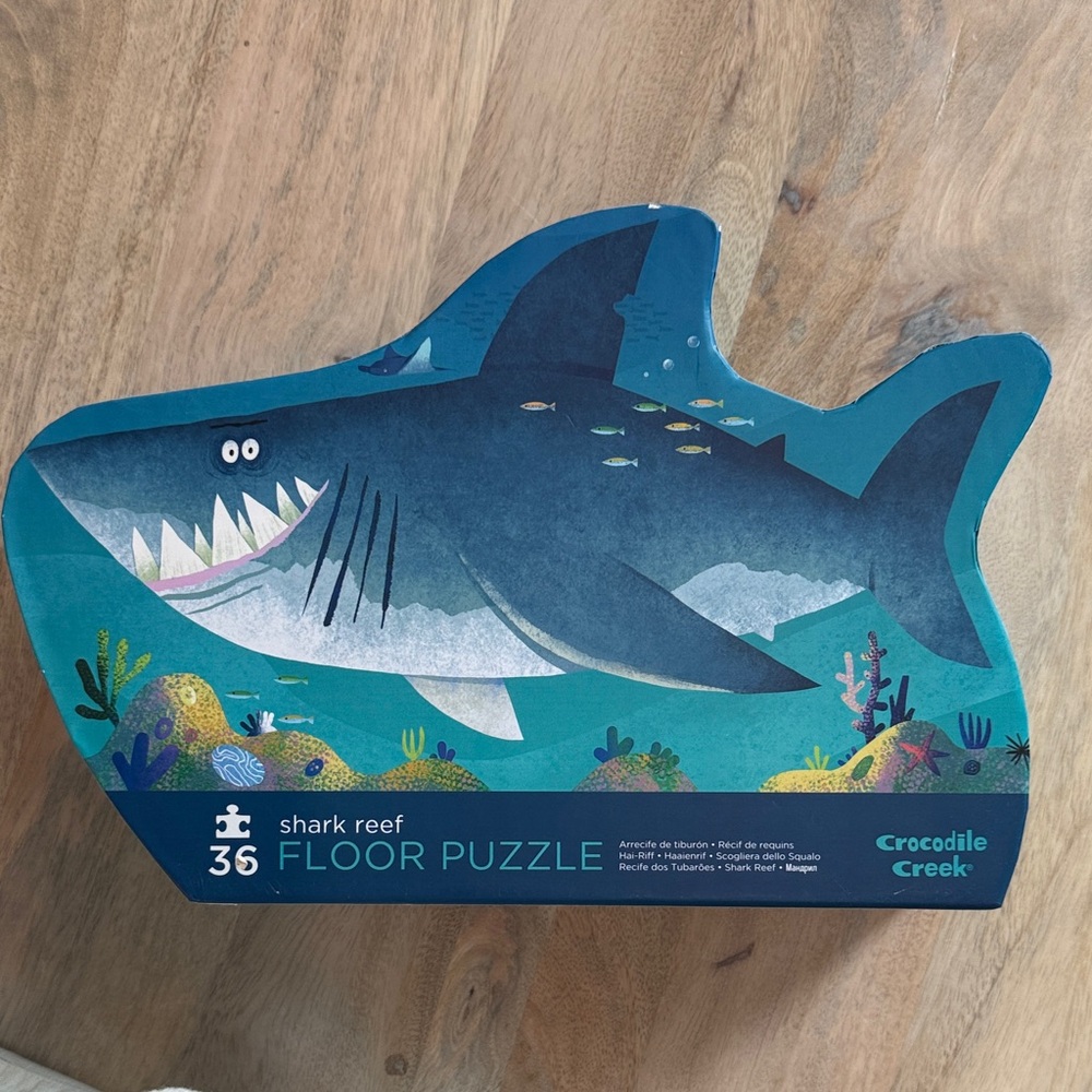 CROCODILE CREEK Shark Reef Puzzle